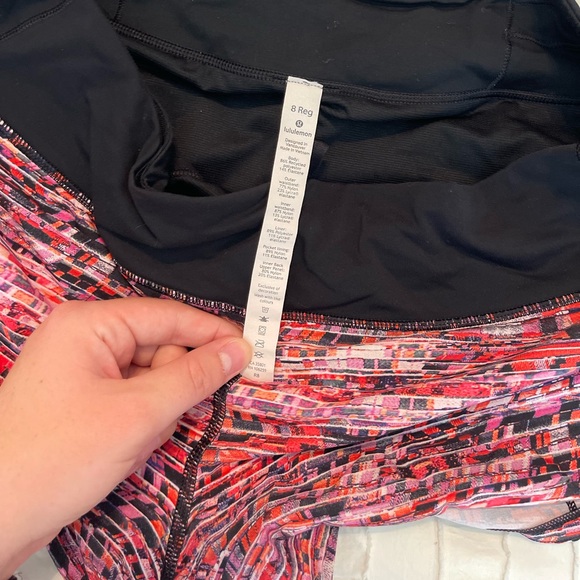 Lululemon Speed Up Low-Rise Lined Short 2.5” Multicolored - Picture 3 of 3